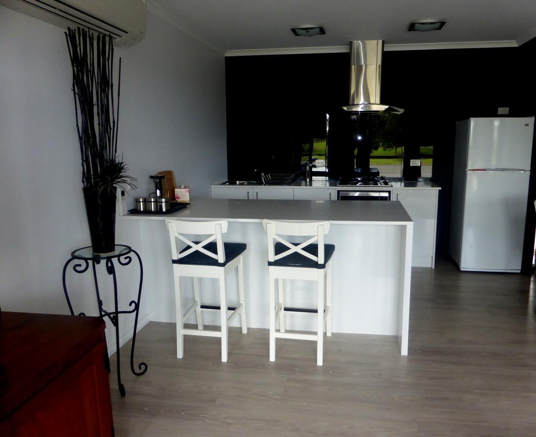 Lure Bed And Breakfast Normanville Exteriör bild